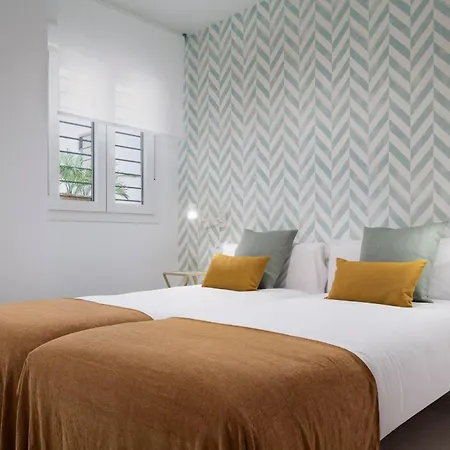 Apartamento Magno Monte Carmelo *